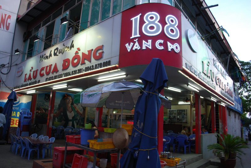 150615-1824-Haiphong-Lau Cua Dong Minh Quynh