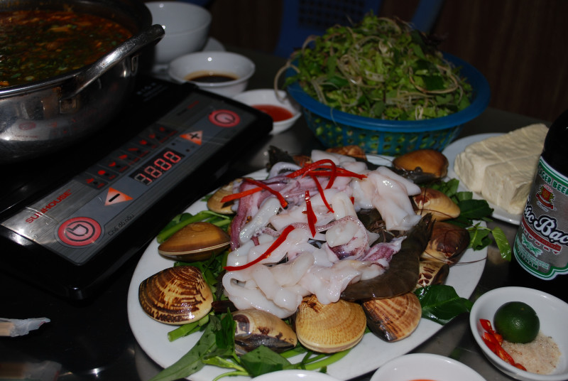 150615-1828-Haiphong-Lau Cua Dong Minh Quynh