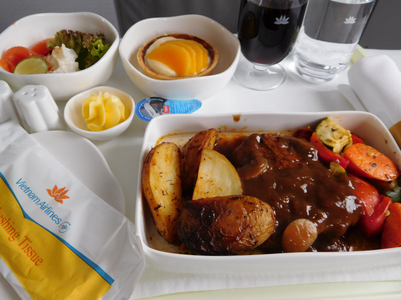 160522-1423-VN684-KUL-SGN