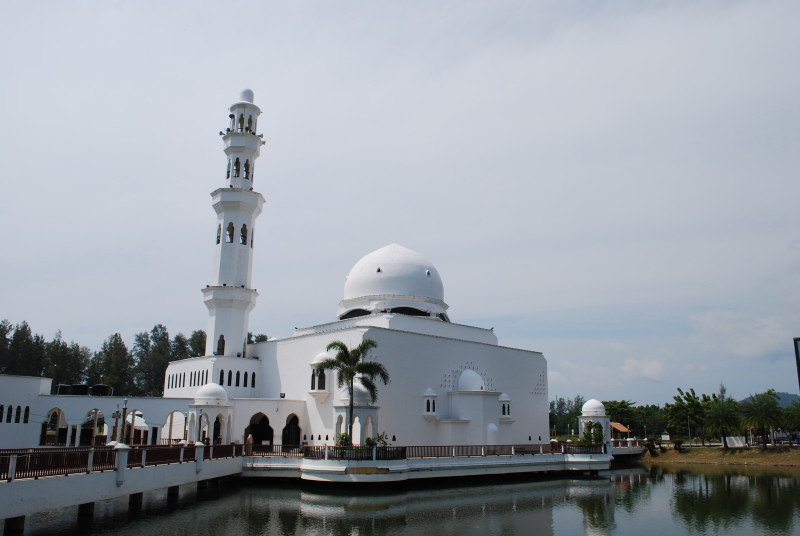 160813-1122-KT-トゥンク・テンガー・ザハラ・モスク（Masjid Tengku Tengah Zaharah）
