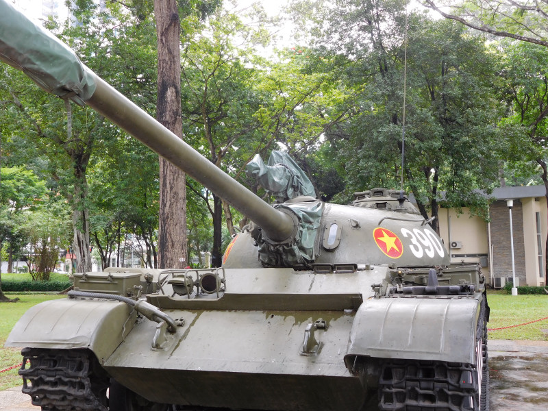 160802-1107-HCMC-旧大統領官邸