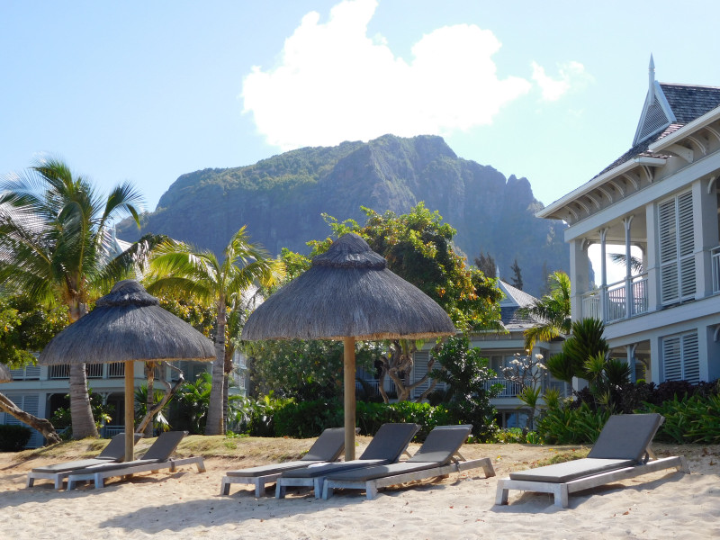 161011-0852-%e3%83%a2%e3%83%bc%e3%83%aa%e3%82%b7%e3%83%a3%e3%82%b9-st-regis