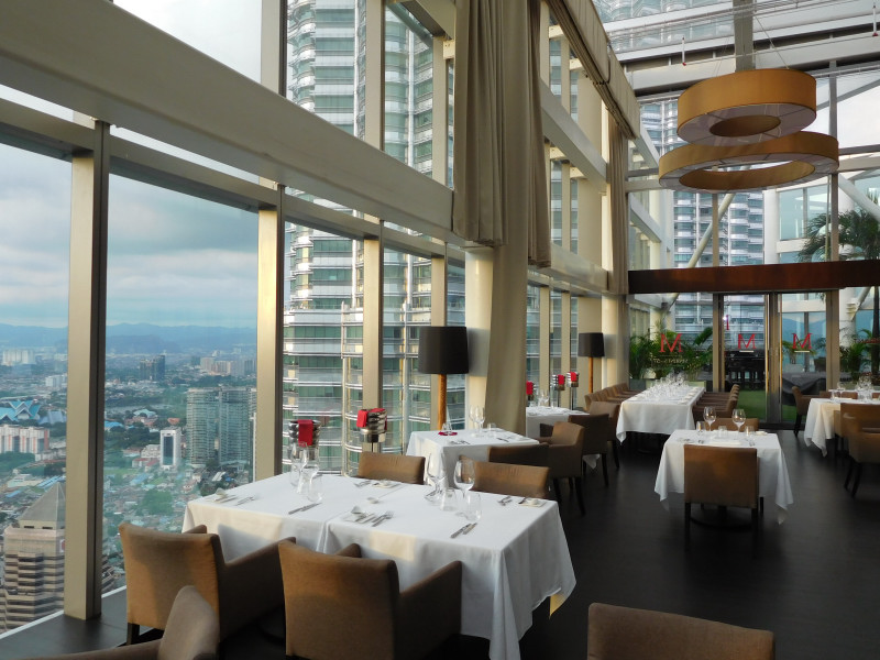 161120-1839-kl-marinis-on-57